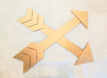 Load image into Gallery viewer, Arrow Wall Decor