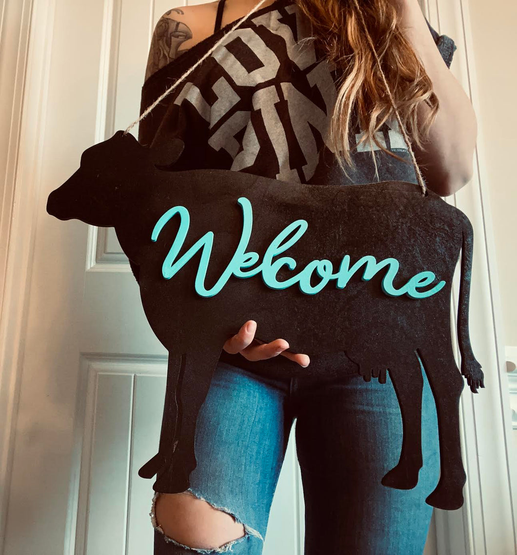 Cow Welcome Door Hanger