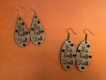 Load image into Gallery viewer, Festive Fall Earrings
